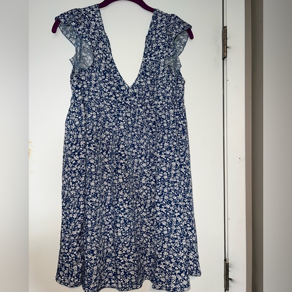 Flowered Dress - Picture 2 of 4